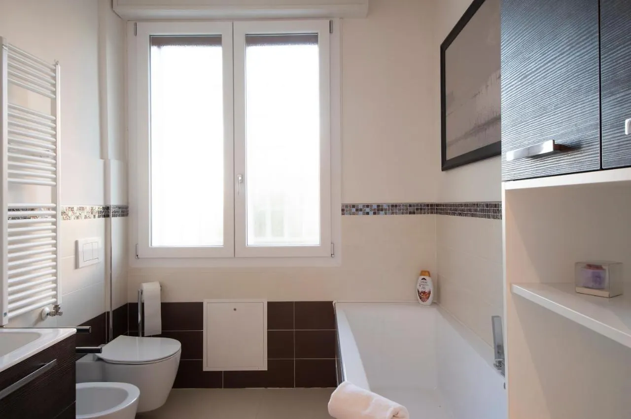 Housmart Berengario 22 Apartment Bologna