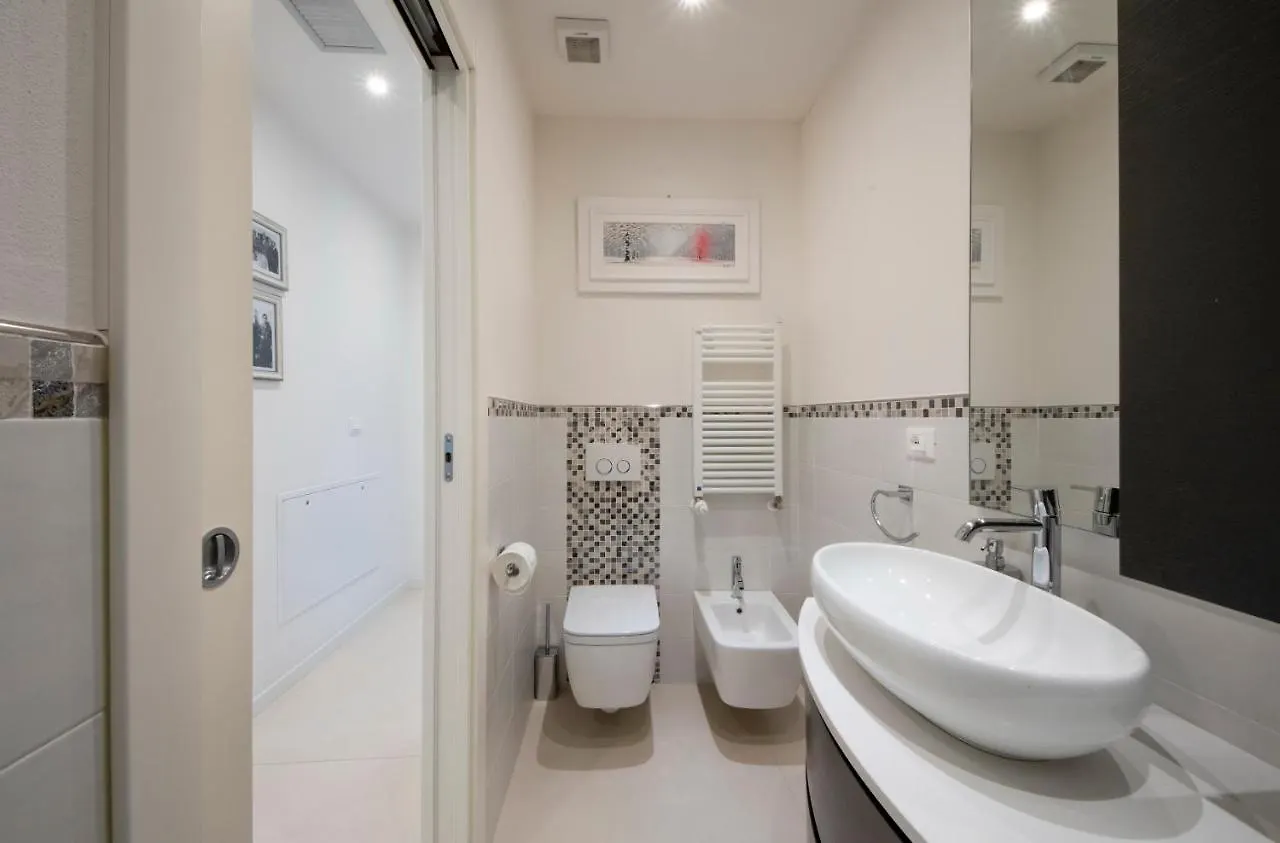 Housmart Berengario 22 Apartment Bologna